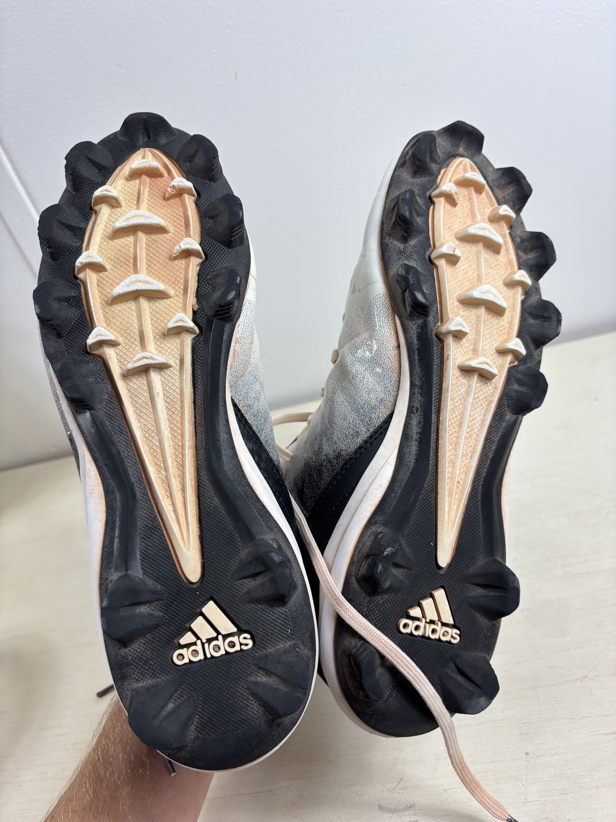 Adidas Ironskin Soccer Cleats Shoes Mens 9.5 Black White Firm Ground Football