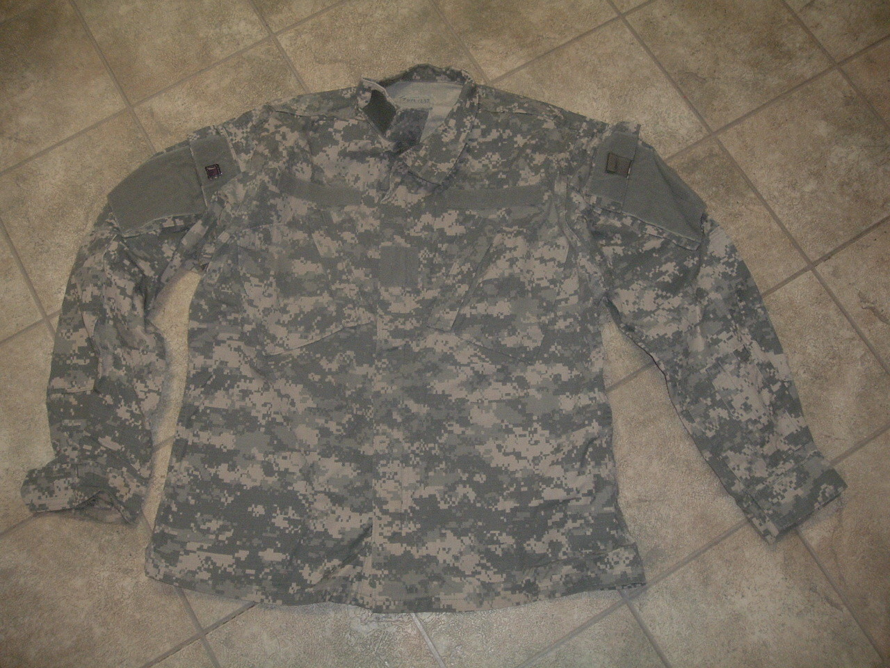 USGI ISSUE MILITARY ACU TOP JACKET HOOK AND LOOP ATTACH LARGE REGULAR