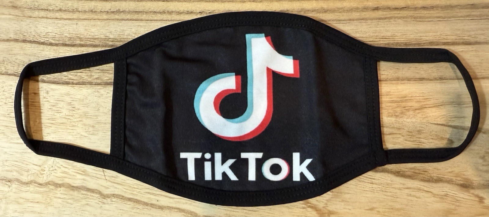 Adult Face Mask Tik Tok With Red Back Reusable - A0065