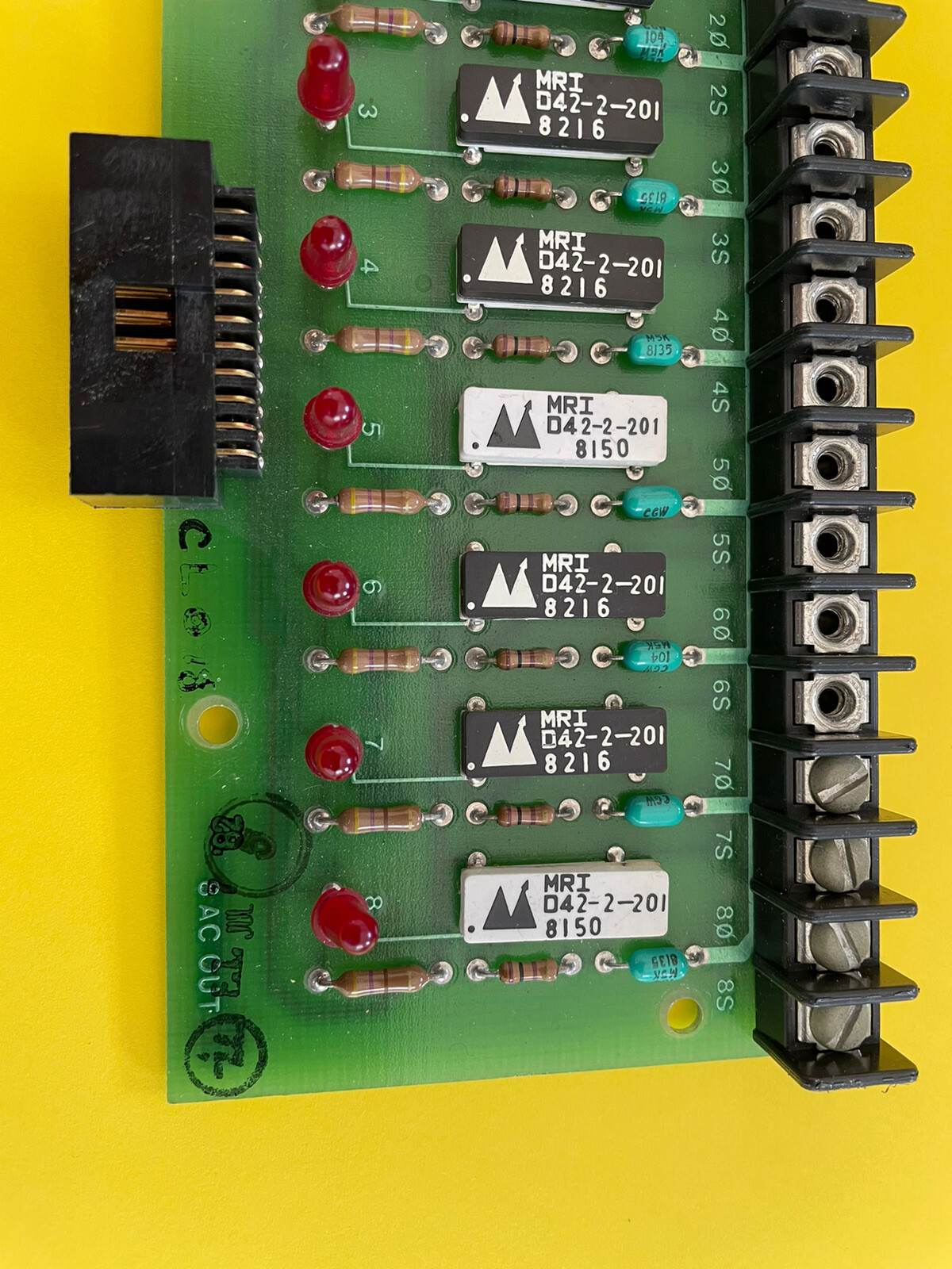 Universal PC Board 8 AC Out 24897000