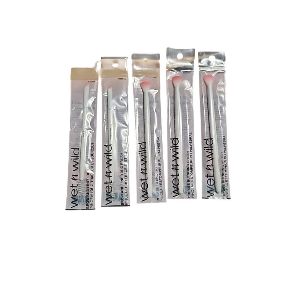 Wet n Wild Makeup Brush 2 Brow and Liner Duo Brush and 3 Crease Blending Brush