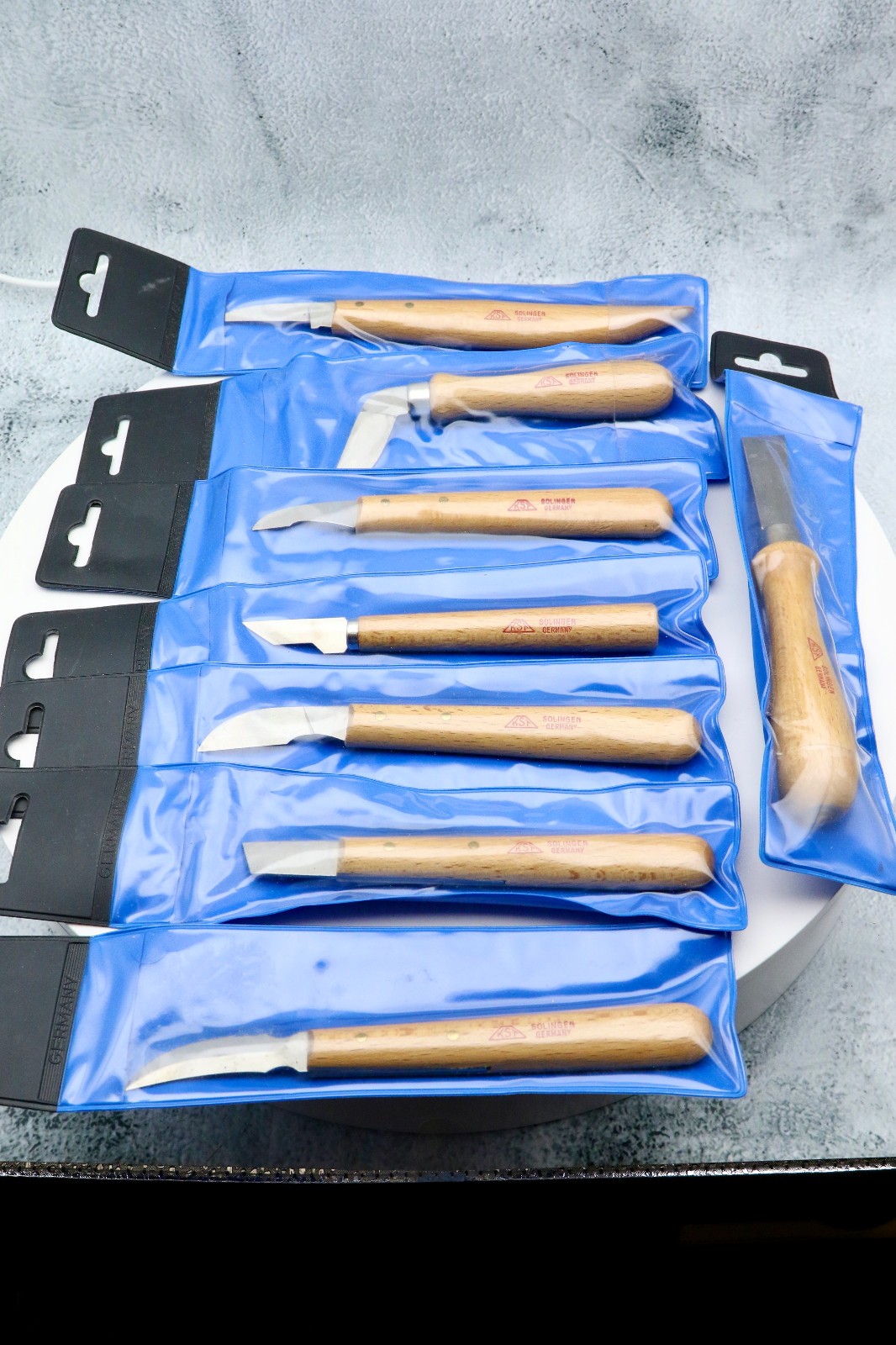 8 KST SOLINGEN GERMANY WOOD CARVING KNIVES