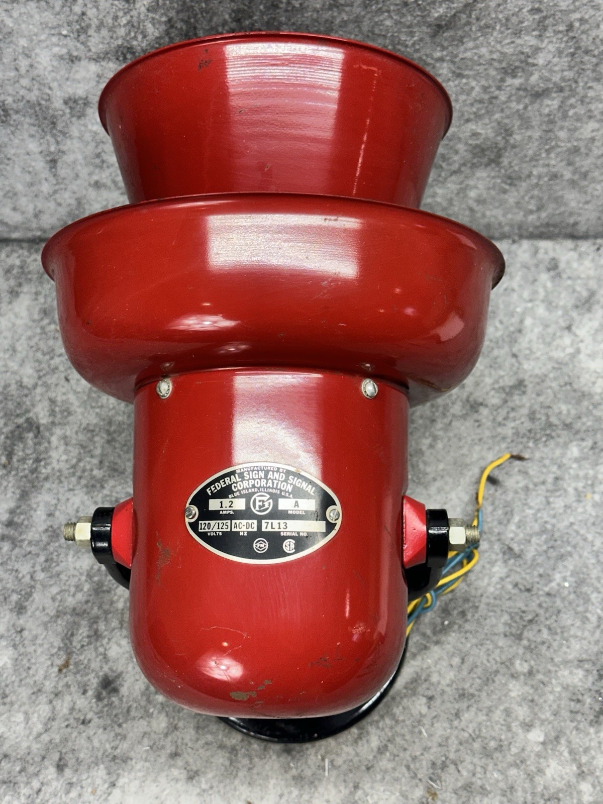 FEDERAL SIGNAL MODEL A SIREN