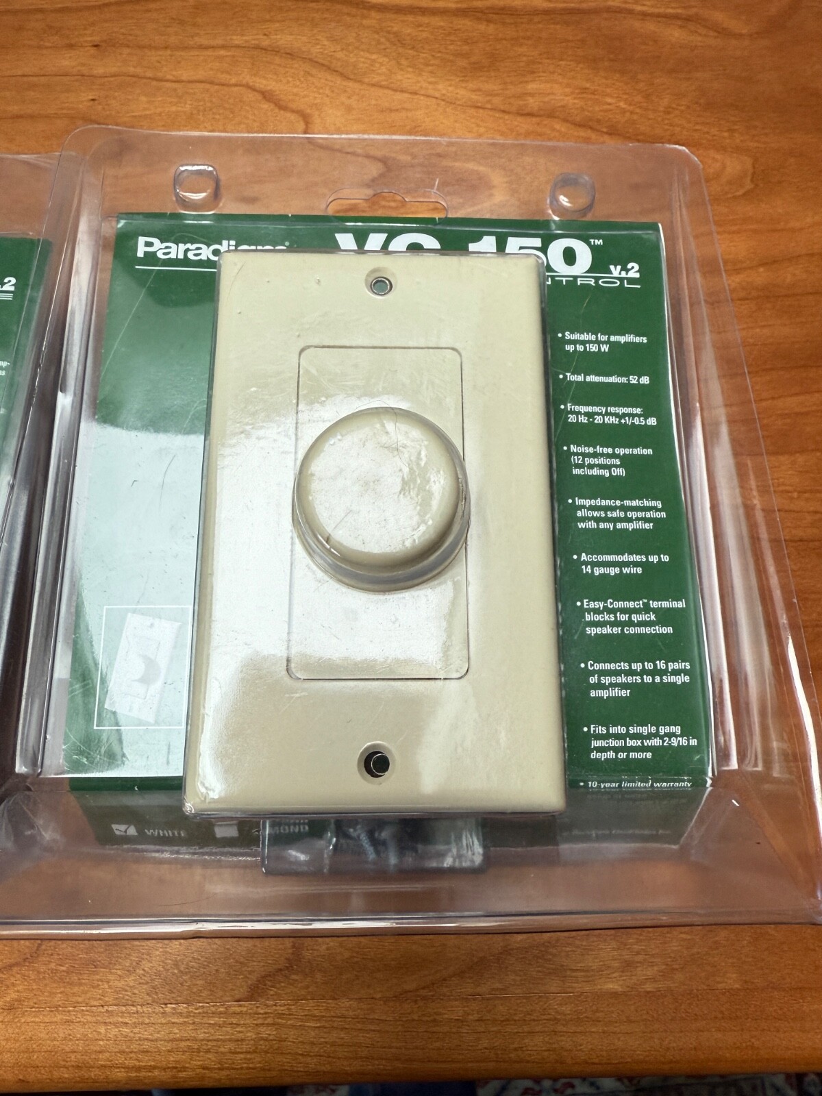 Paradigm Electronics VC-150 V.2 Wall Mounted Volume Control - Ivory - Open Box