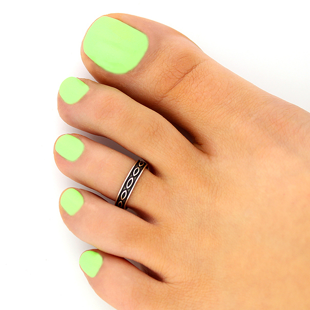 Sterling silver 925 toe ring Tribal design adjustable toe ring T58