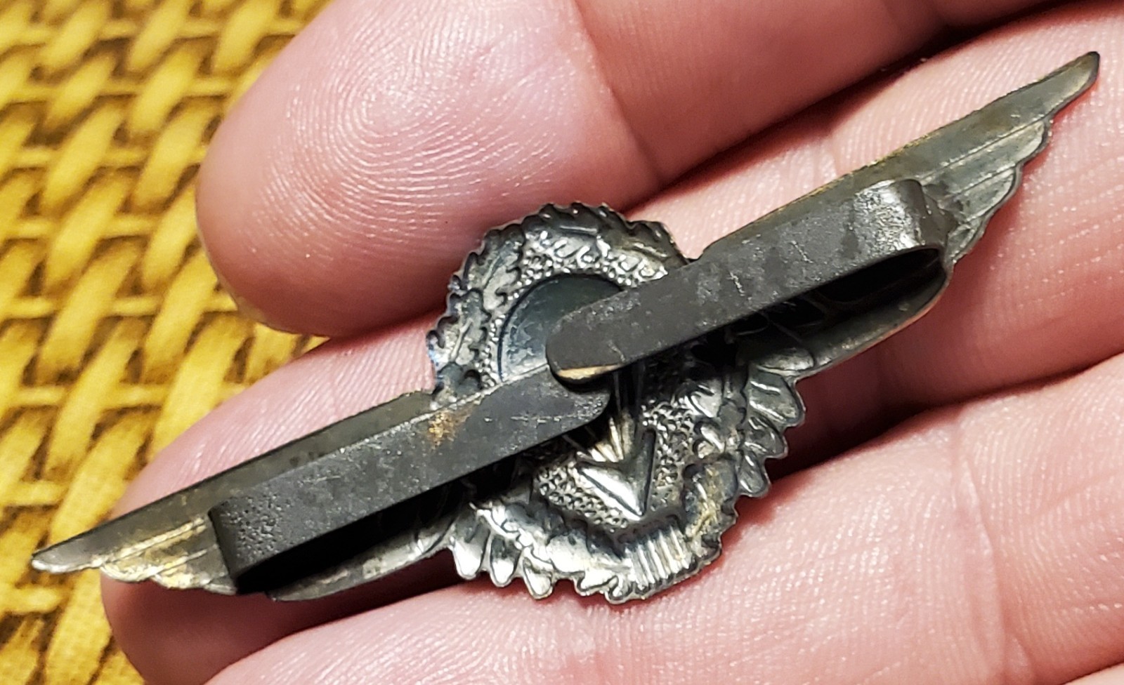 FOREIGN MILITARY-GERMAN PARASHUTIST BADGE