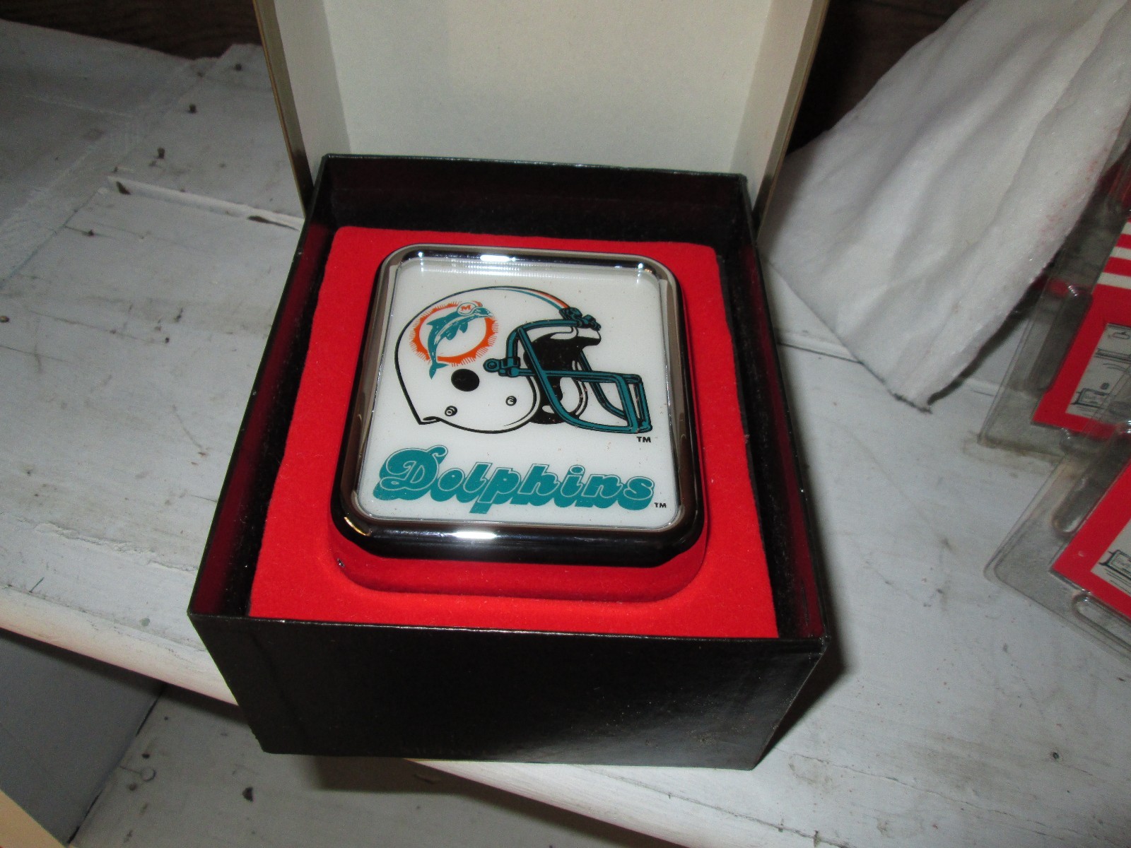 Miami Dolphins  Medallion Light by Armbruster products NEW,old ,overstock CAR