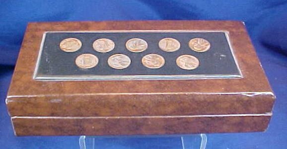 1971 Pennies Jewelry Box Hinged Lid Tie Tacks Bars