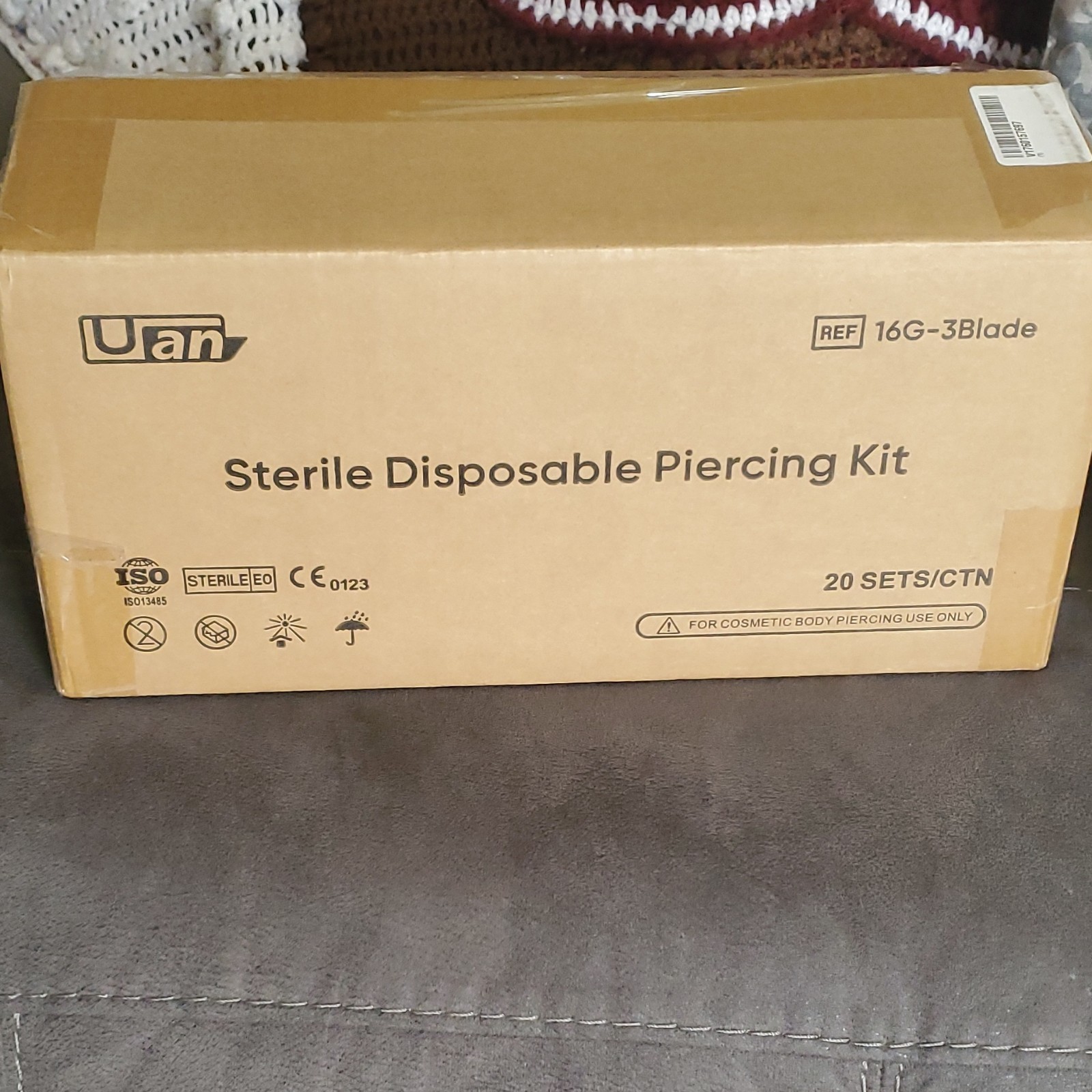 Entire Box (18pieces) Uan Disposable Piercing Kit 16G-3Blade Tray Gloves Swabs