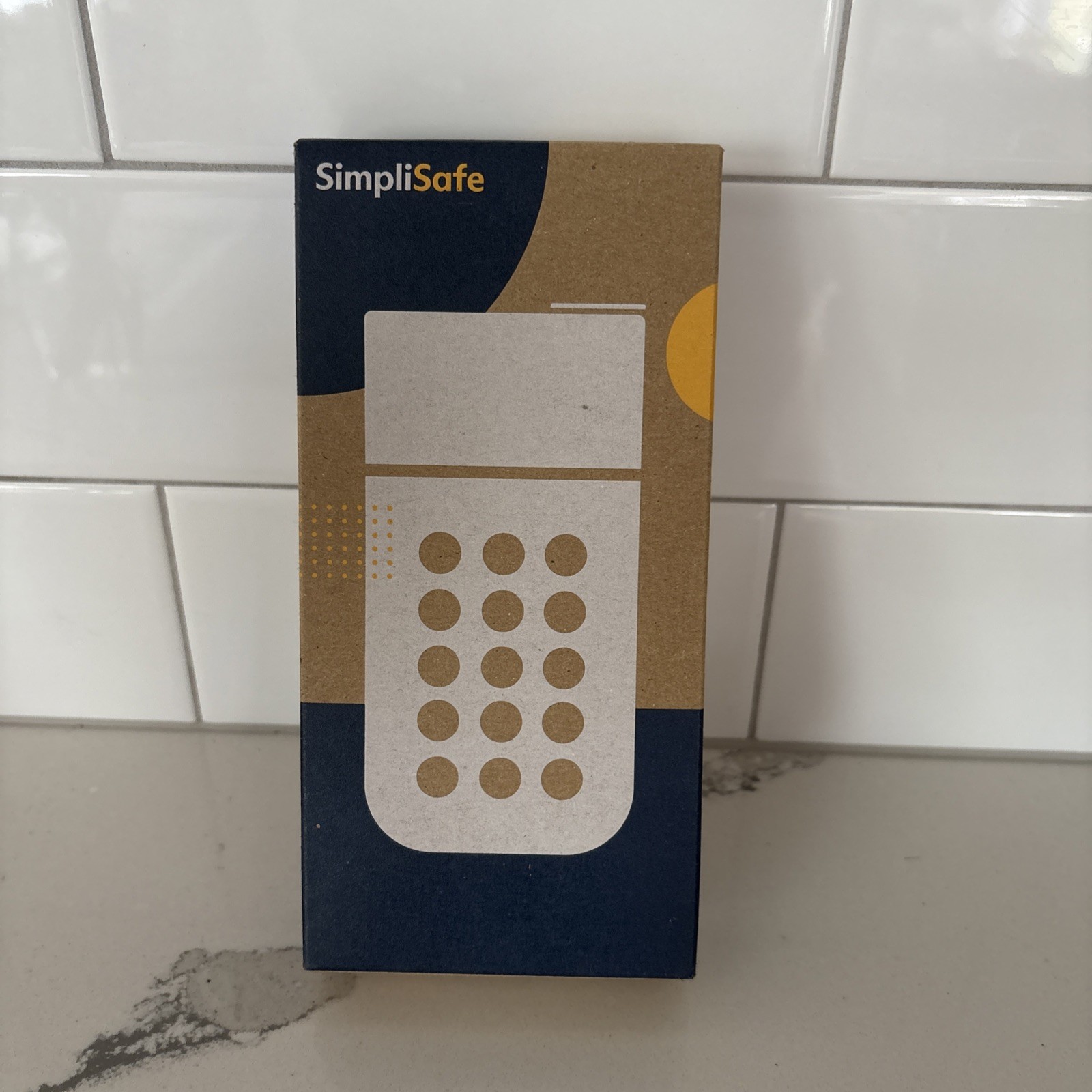 SimpliSafe SimpliCam Wireless Pinpad Keypad KP3W, White  (New in Box)