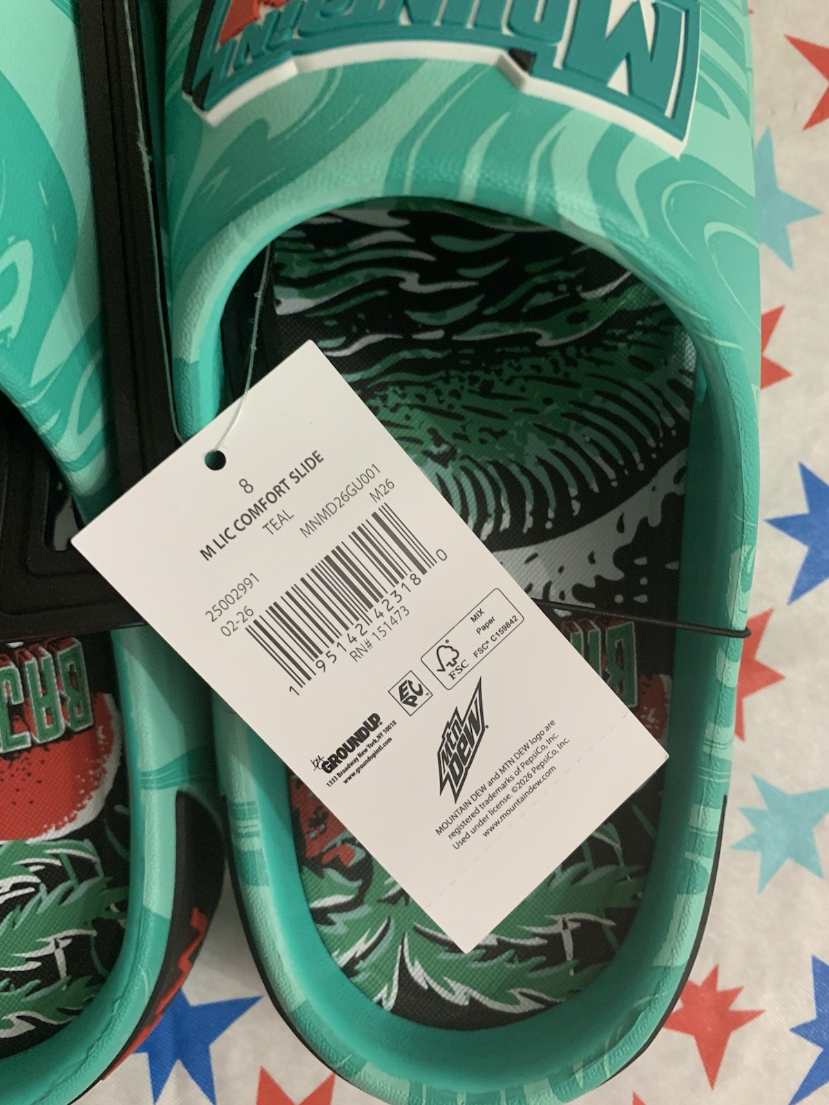 Size 8 Mountain Mtn Dew Baja Blast Sandals Slides NWT