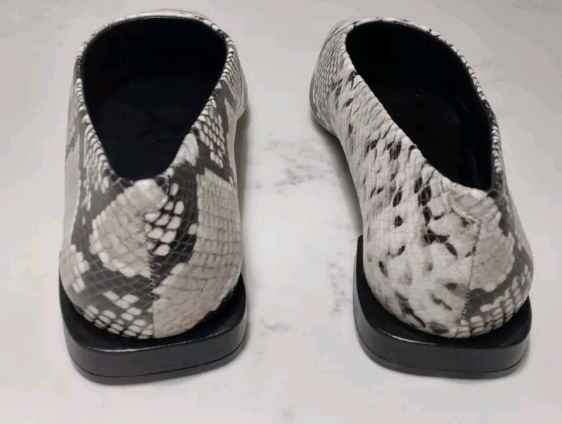 Saks Fifth Avenue Women's Embossed Python Black White Flats Size 8