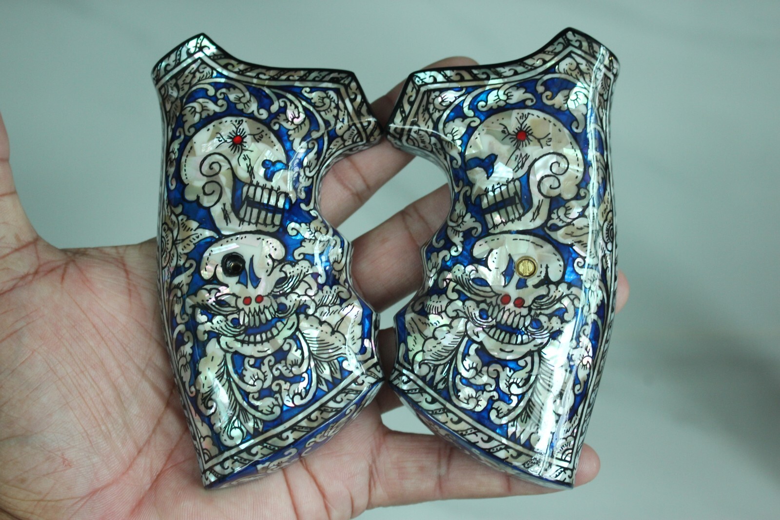 MOTHER OF PEARL GRIPS FOR S&W K, L FRAME SQ/RD BUTT BLUE SKULL ART VITOONMAKERS