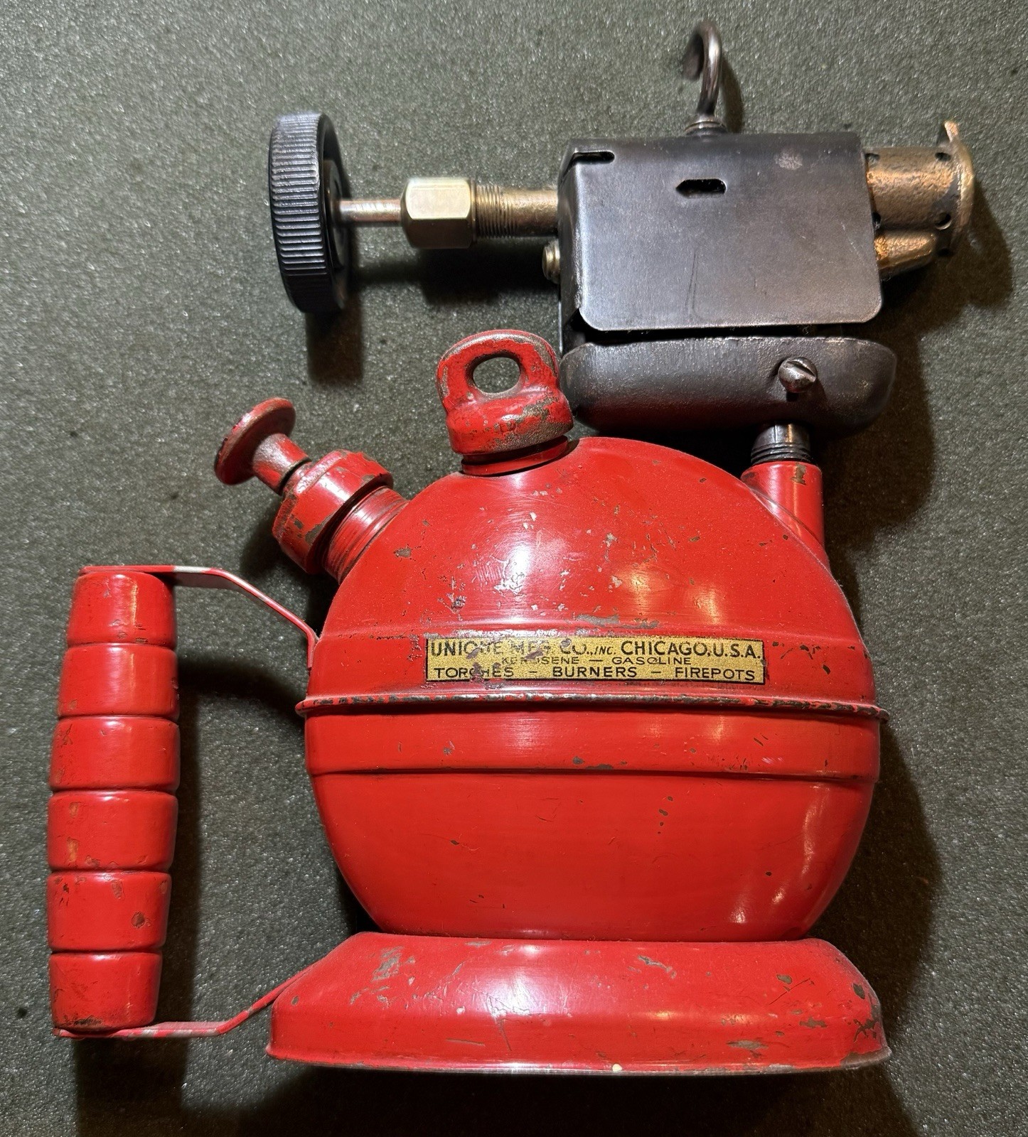 RARE ANTIQUE AMERICAN RED BLOW TORCH  TL130 UNIQUE MFG CO CHICAGO Nice Label