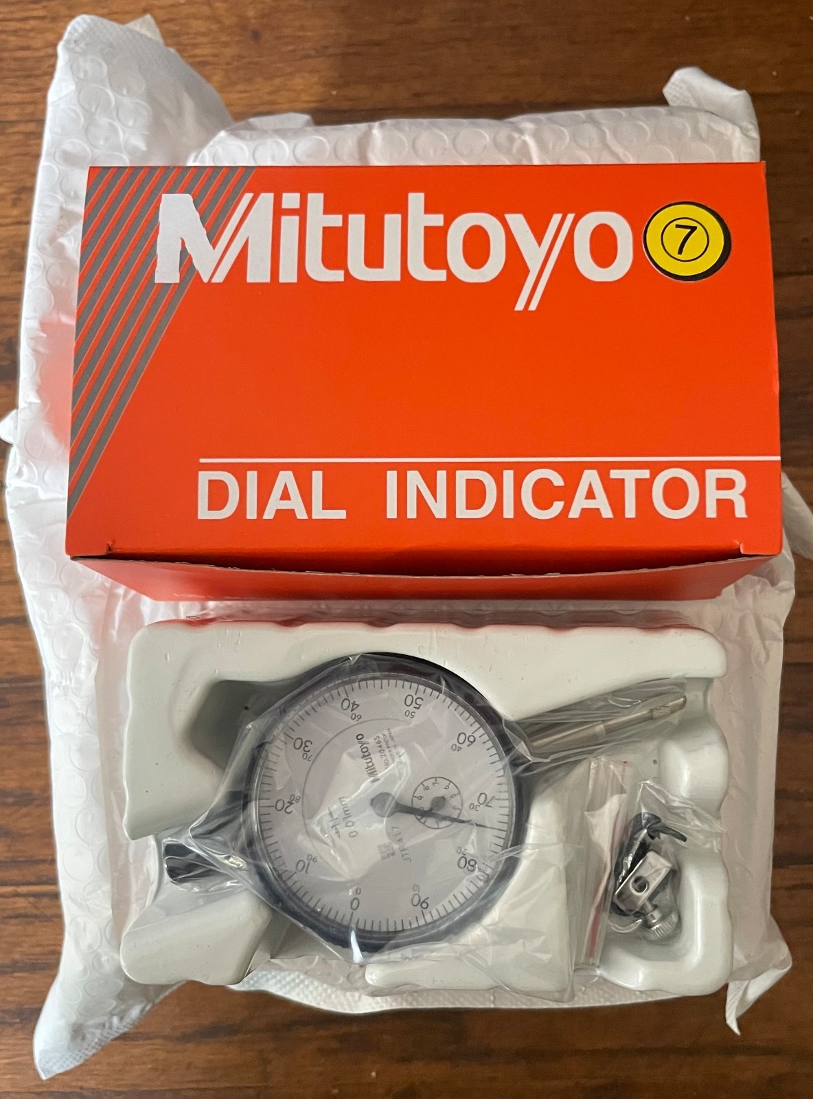 Mitutoyo 2046S Metric Dial Indicator, 0-10mm Range, 0.01mm Grad, Japan Made, New