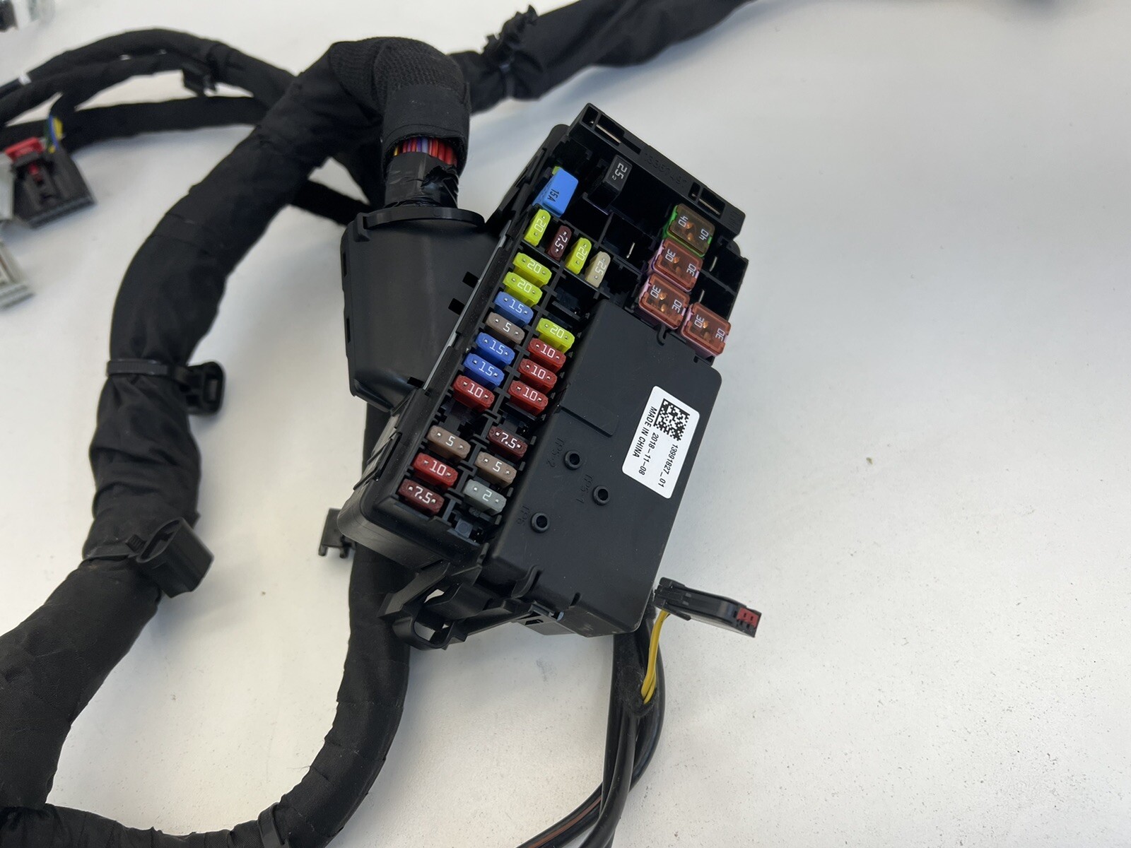 2019 Buick Envision Dashboard Instrument Dash Panel Wire Harnessa OEM.