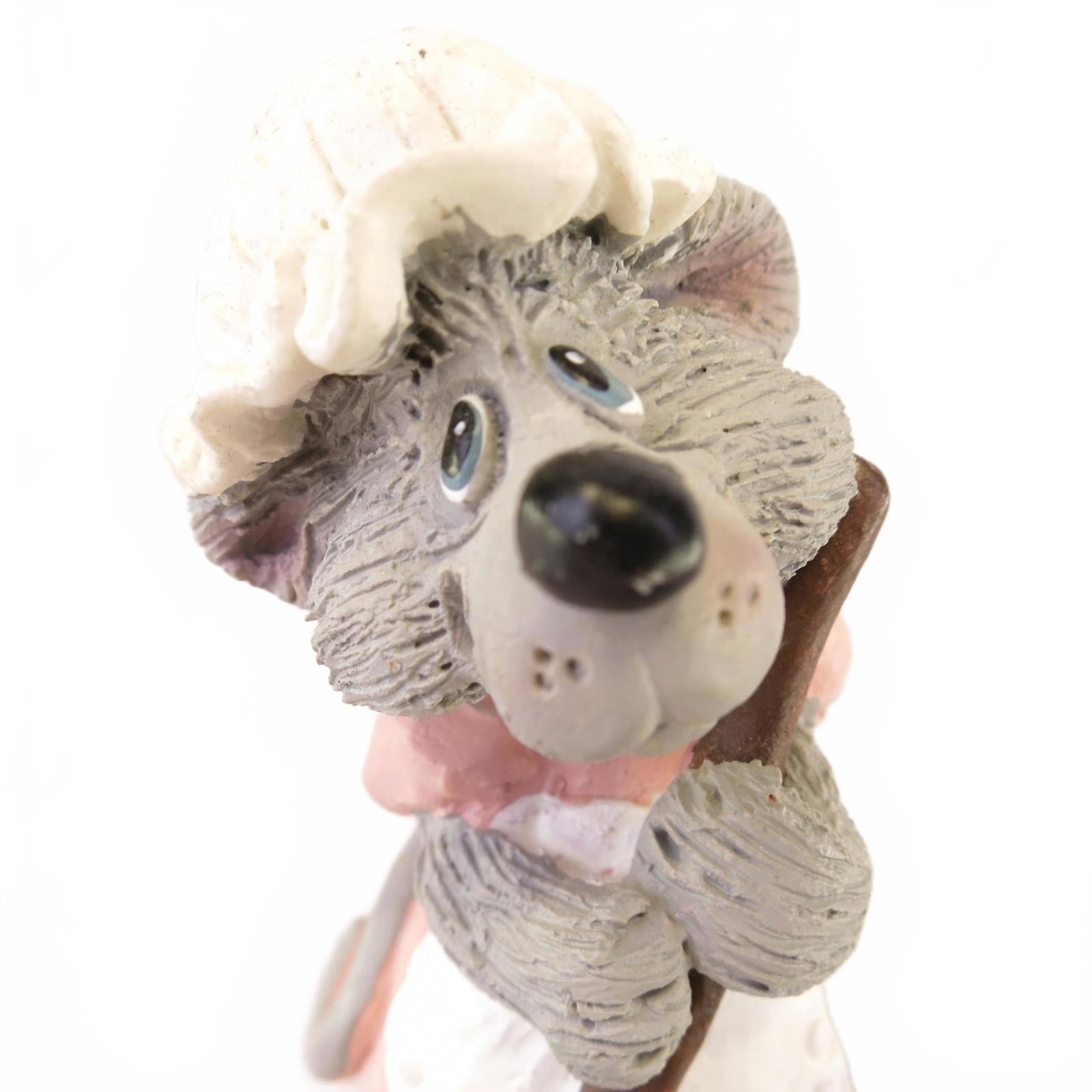 RUSS Li'l Luvables Kathleen Kelly Critter Factory #3911 Lady Mouse & Broom