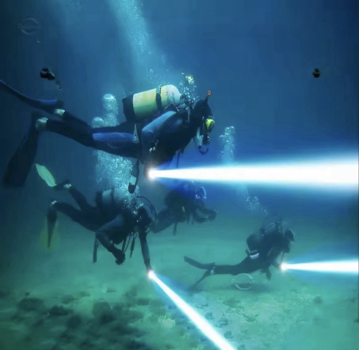 LED Diving Flashlight Waterproof Sub Diving 500M Rechargeable