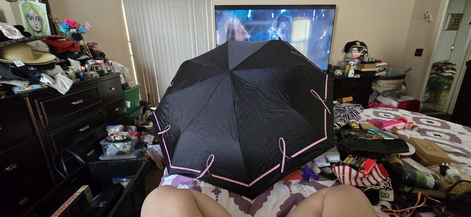 AVON Black & PINK BREAST CANCER UMBRELLA  B62