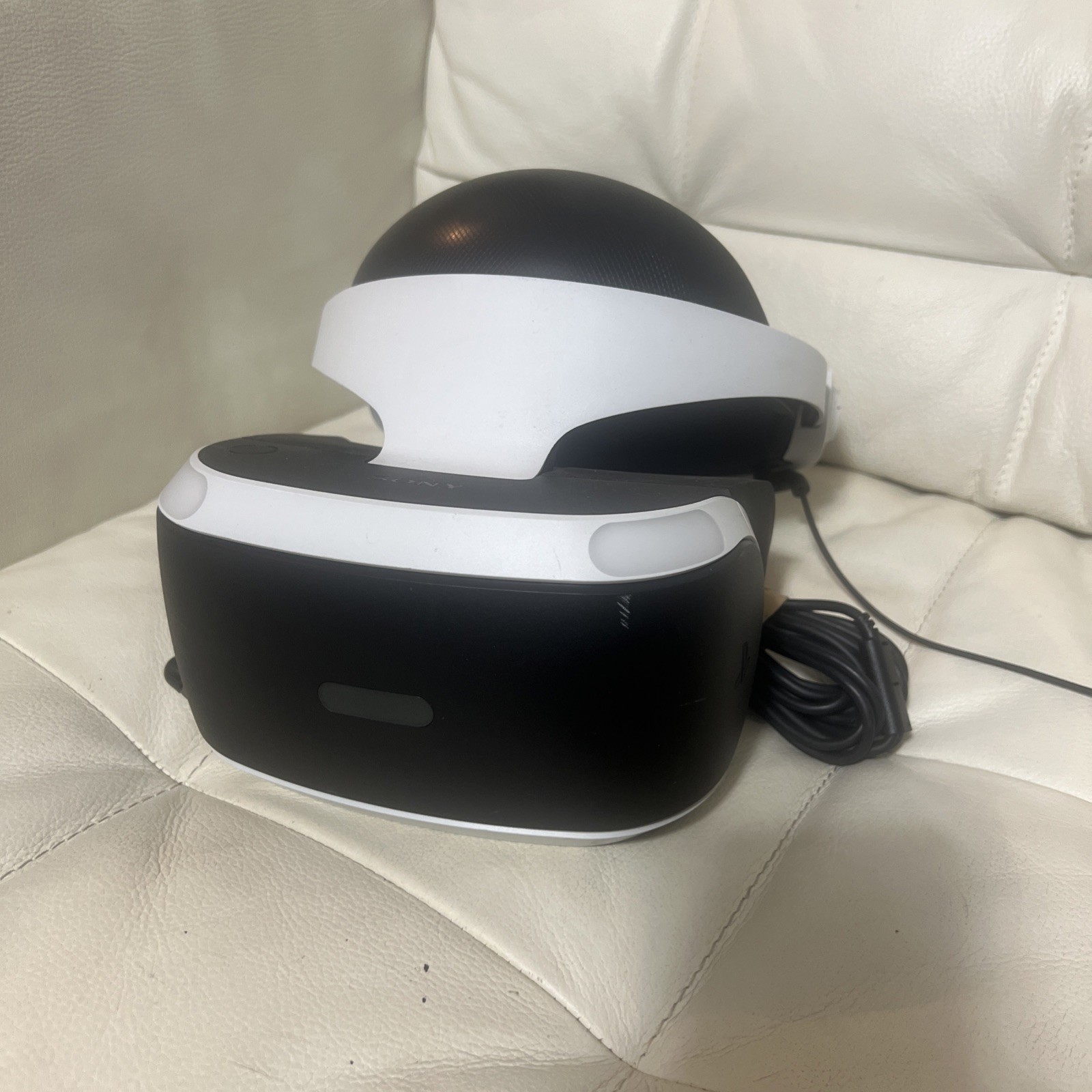 Sony PlayStation PS4 VR - Virtual Reality Headset Only - Model: CUH-ZVR1
