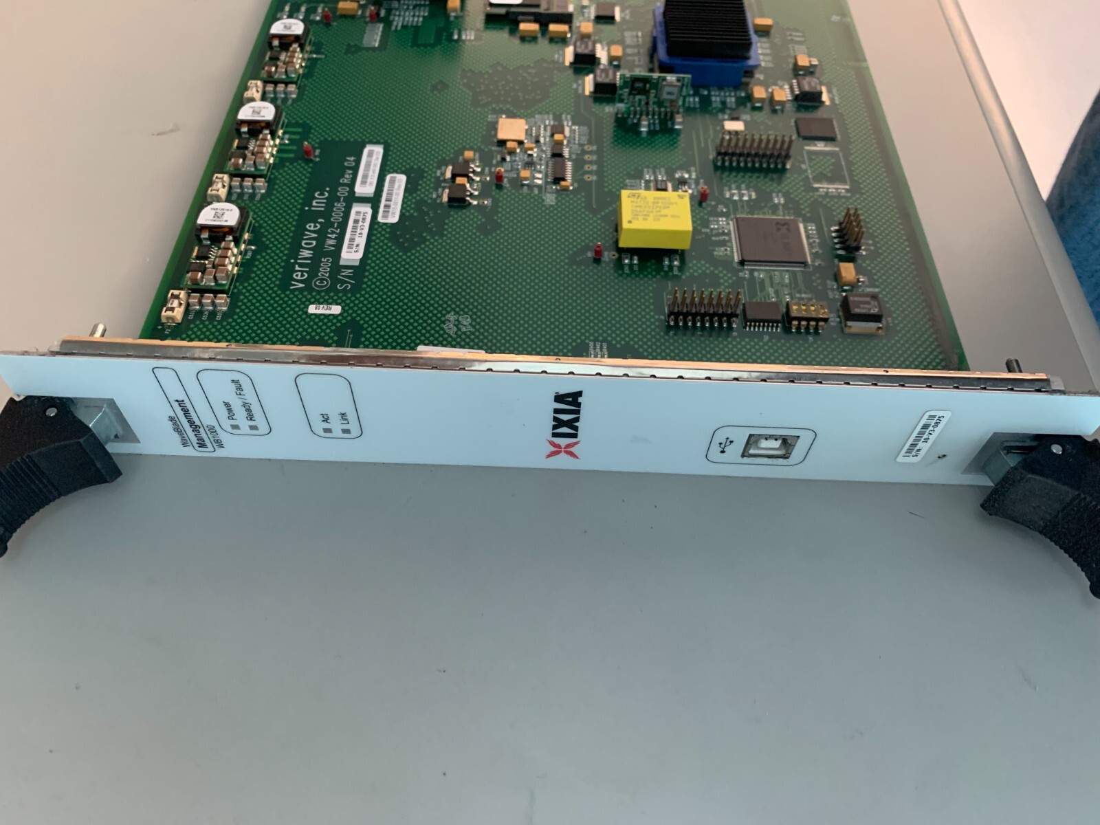 IXIA  WB1000