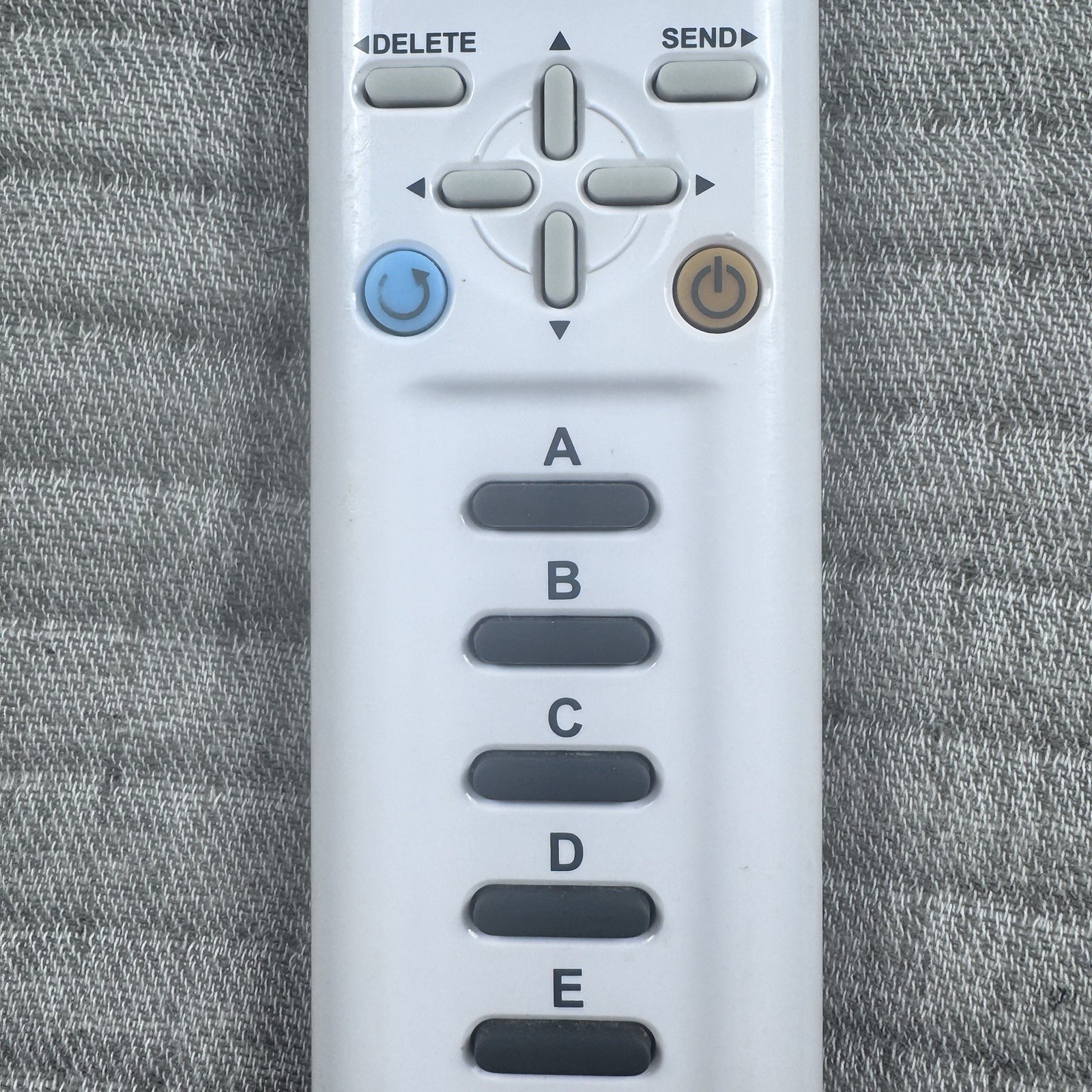 iClicker 2 Remote Student Classroom Response Remote Controller Works