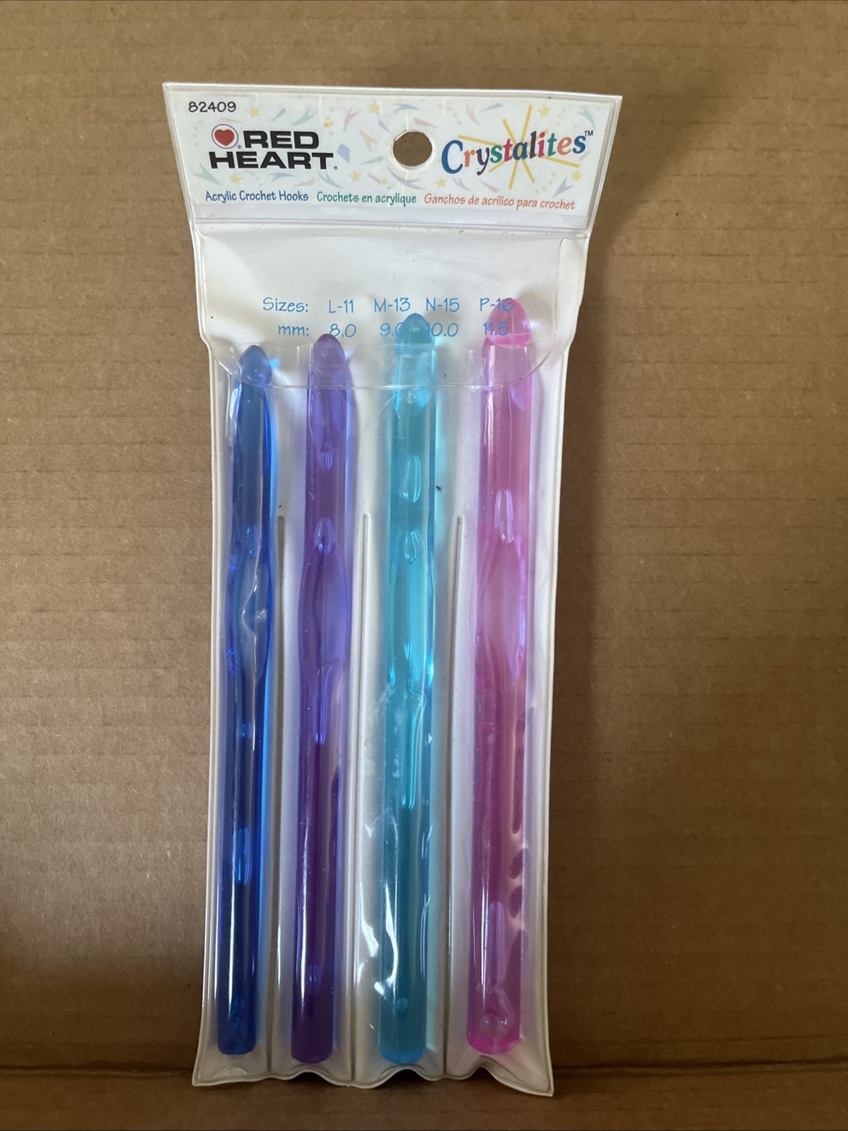 Crochet Crystalite Acrylic  Hooks Red Heart Design Sizes L-11 to P-16