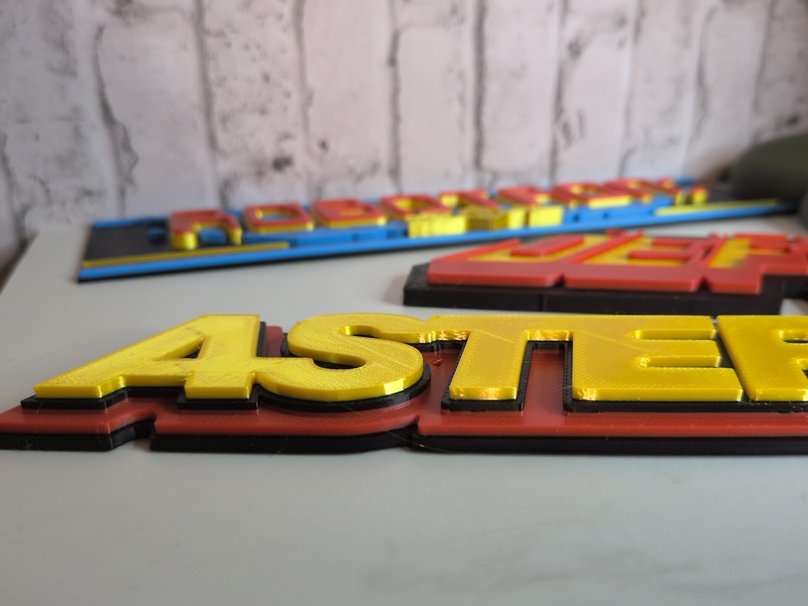 Retro Arcade Sign Bundle – Asteroids Defender Robotron 3D Wall Decor 9" Gaming