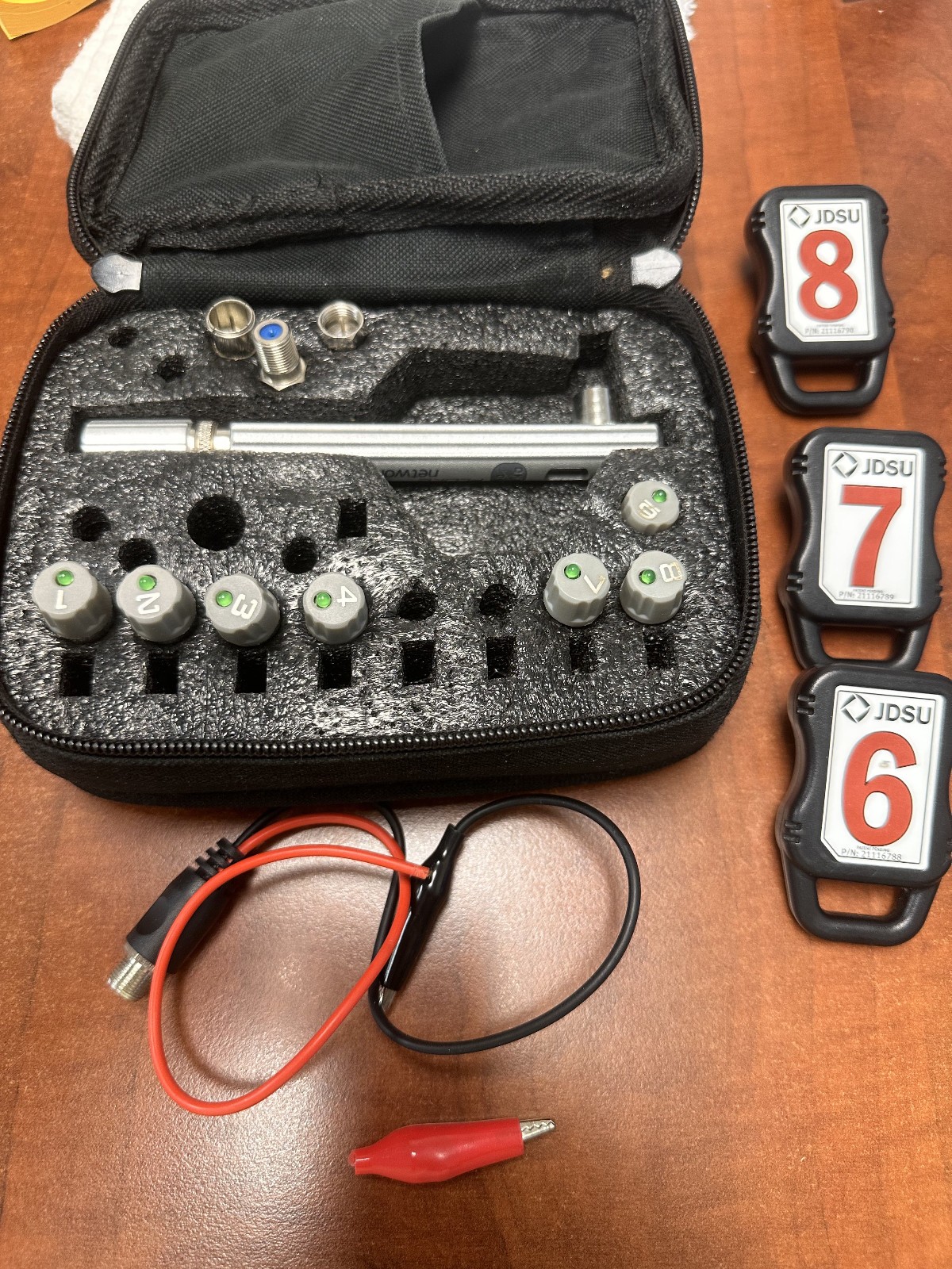 Fluke Networks PTNX8 KIT !!! Pocket Toner NX8 Coax Cable Tester