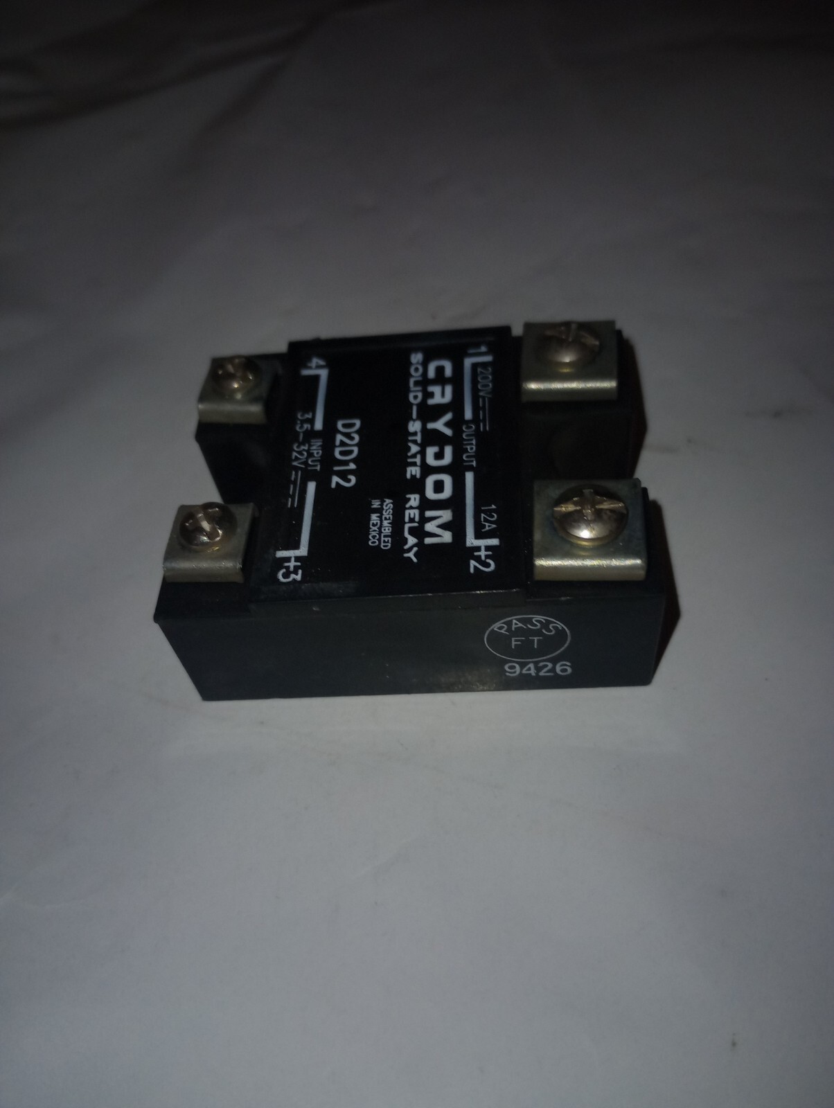 NEW GENUINE CRYDOM D2D12 SOLID STATE RELAY
