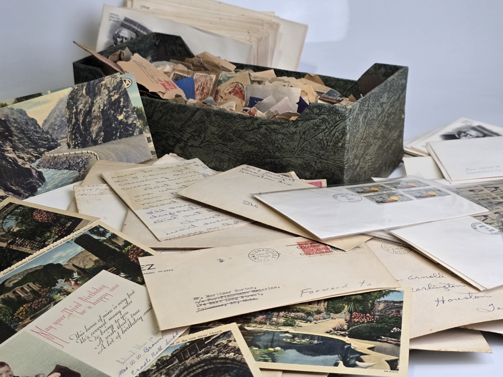 RARE 1000s STAMPS on Paper WORLDWIDE Collection UNSEARCHED First Day Covers