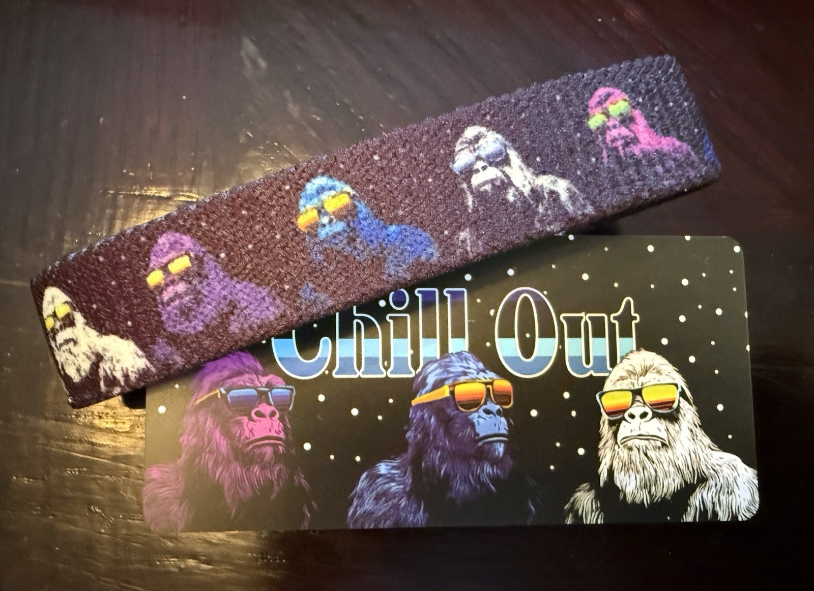 New! ZOX Single *CHILL OUT* Sz MEDIUM Wristband with Card - WINTER WONDERS