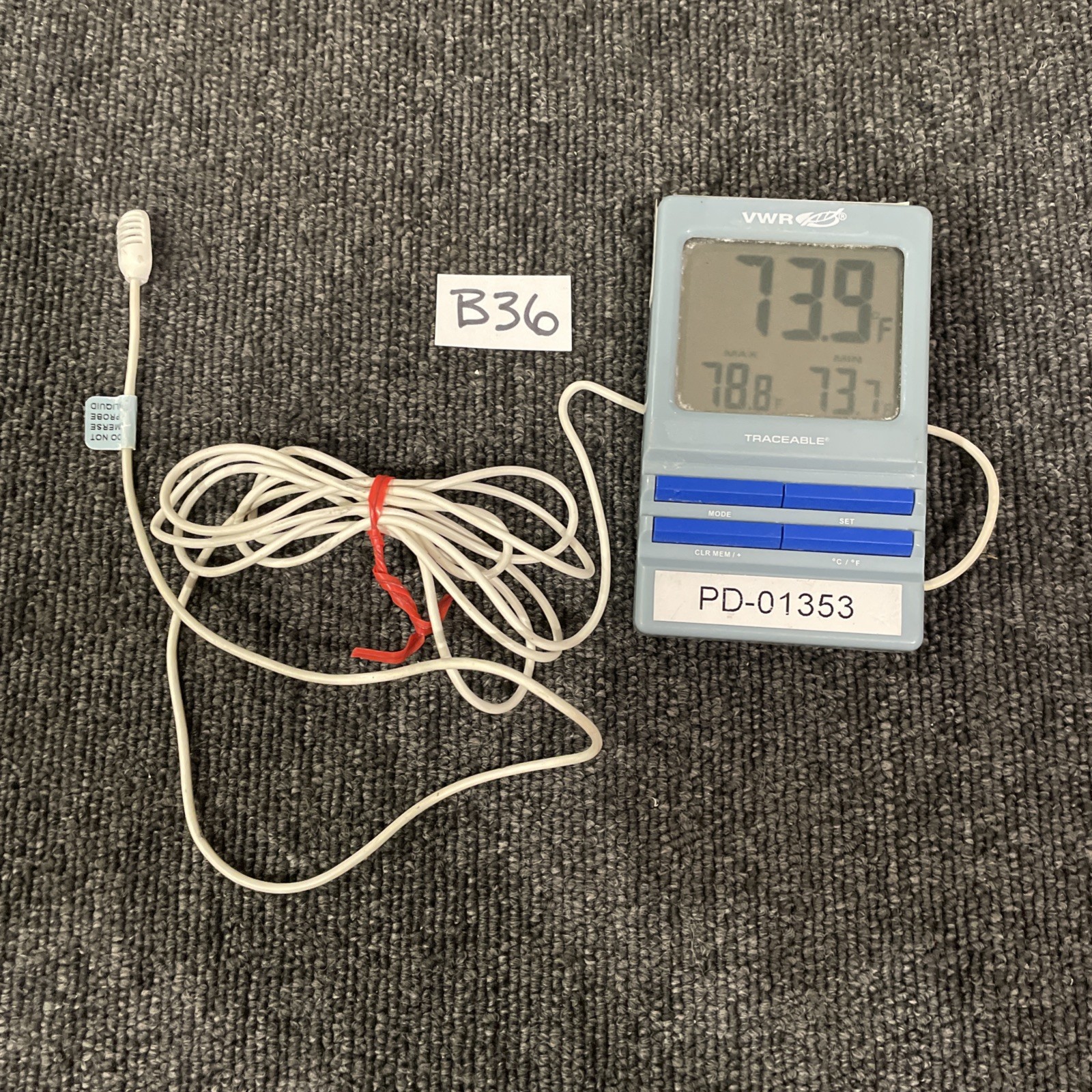 VWR 21800-066 Traceable Humidity/Temperature Monitor with Alarm