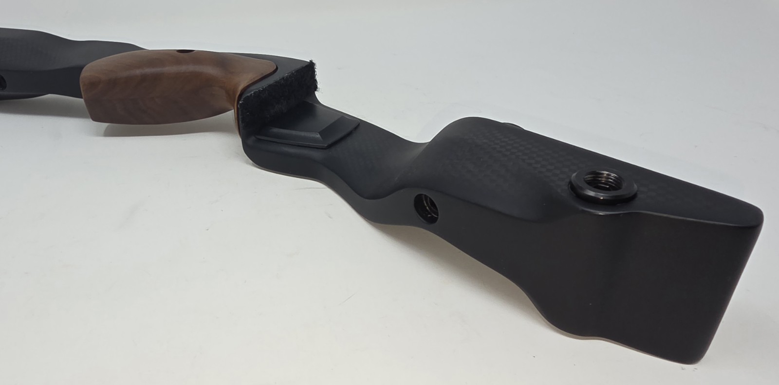 Win & Win Black Wolf RCX 17 Recurve Bow - Free Shipping!!!