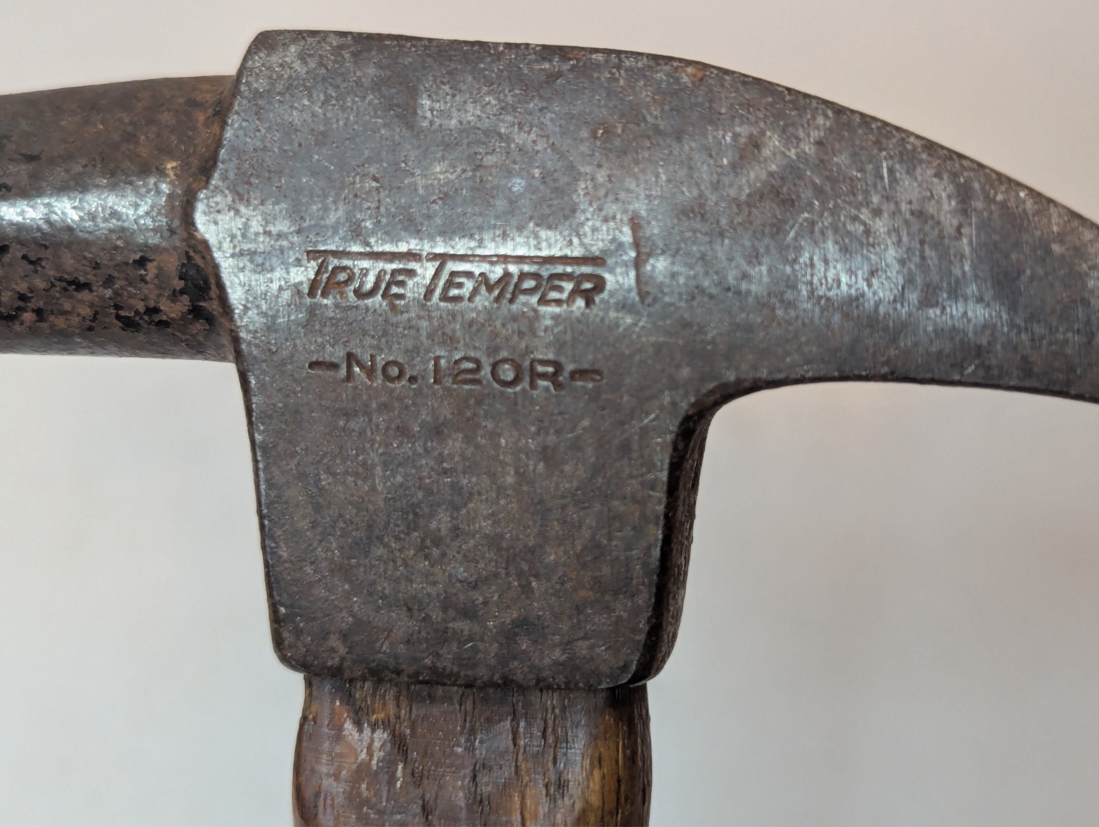 Vintage True Temper 120R Curved Claw Hammer