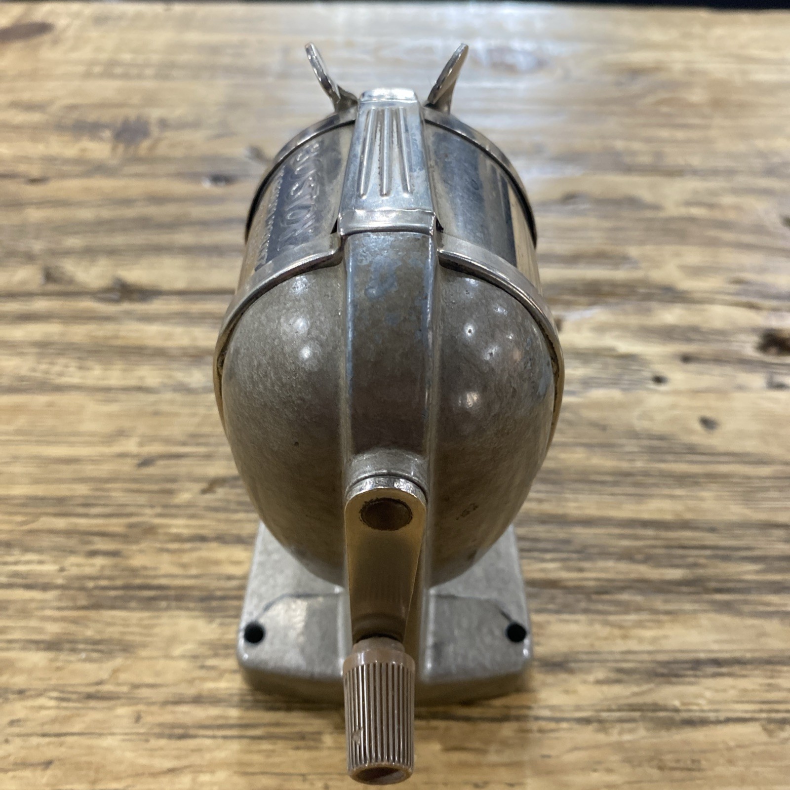 Vintage Boston Vacuum Mount Self-Feeder Manual Table Mount Pencil Sharpener