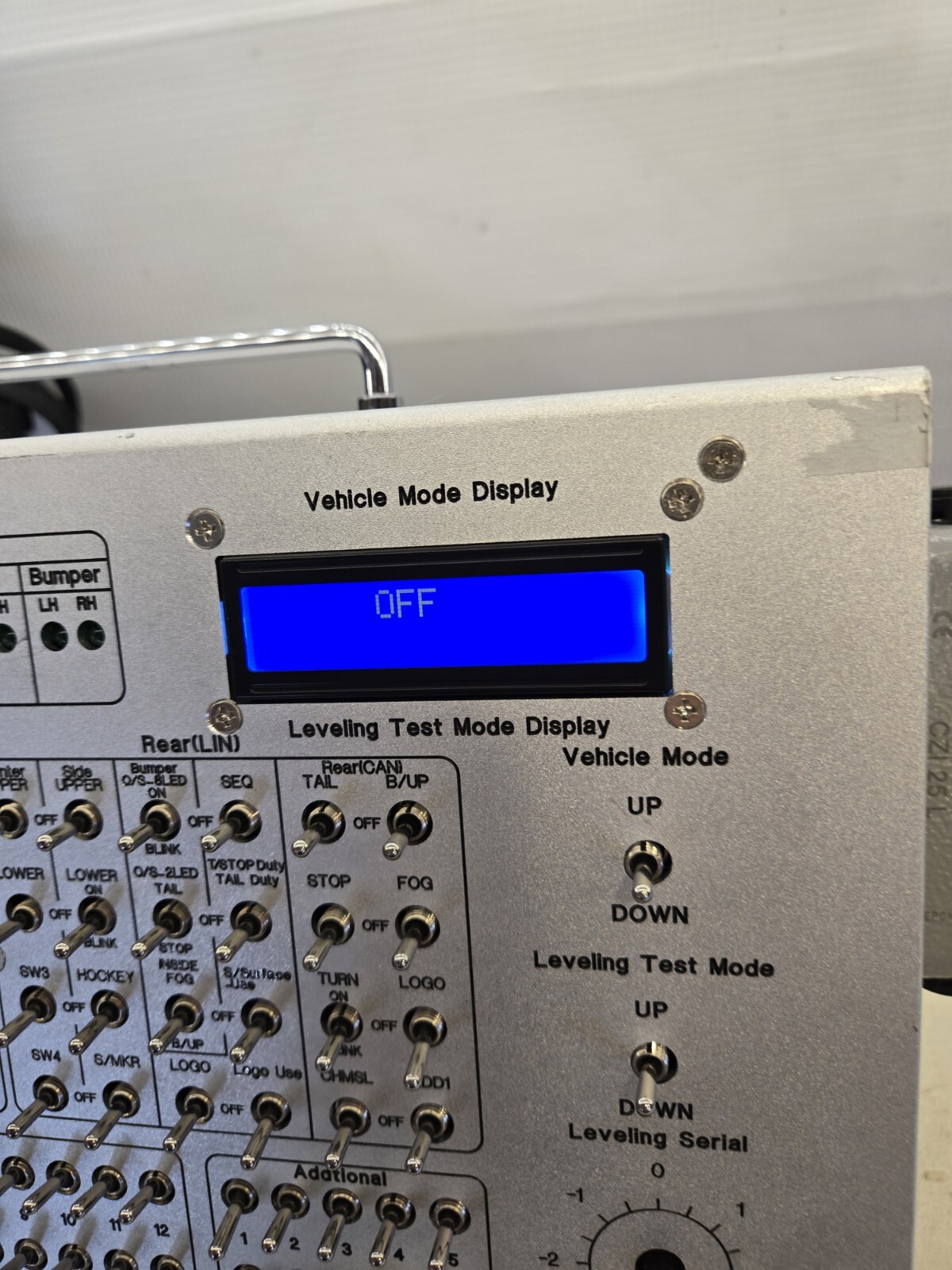 Mobis Lamp Test Box