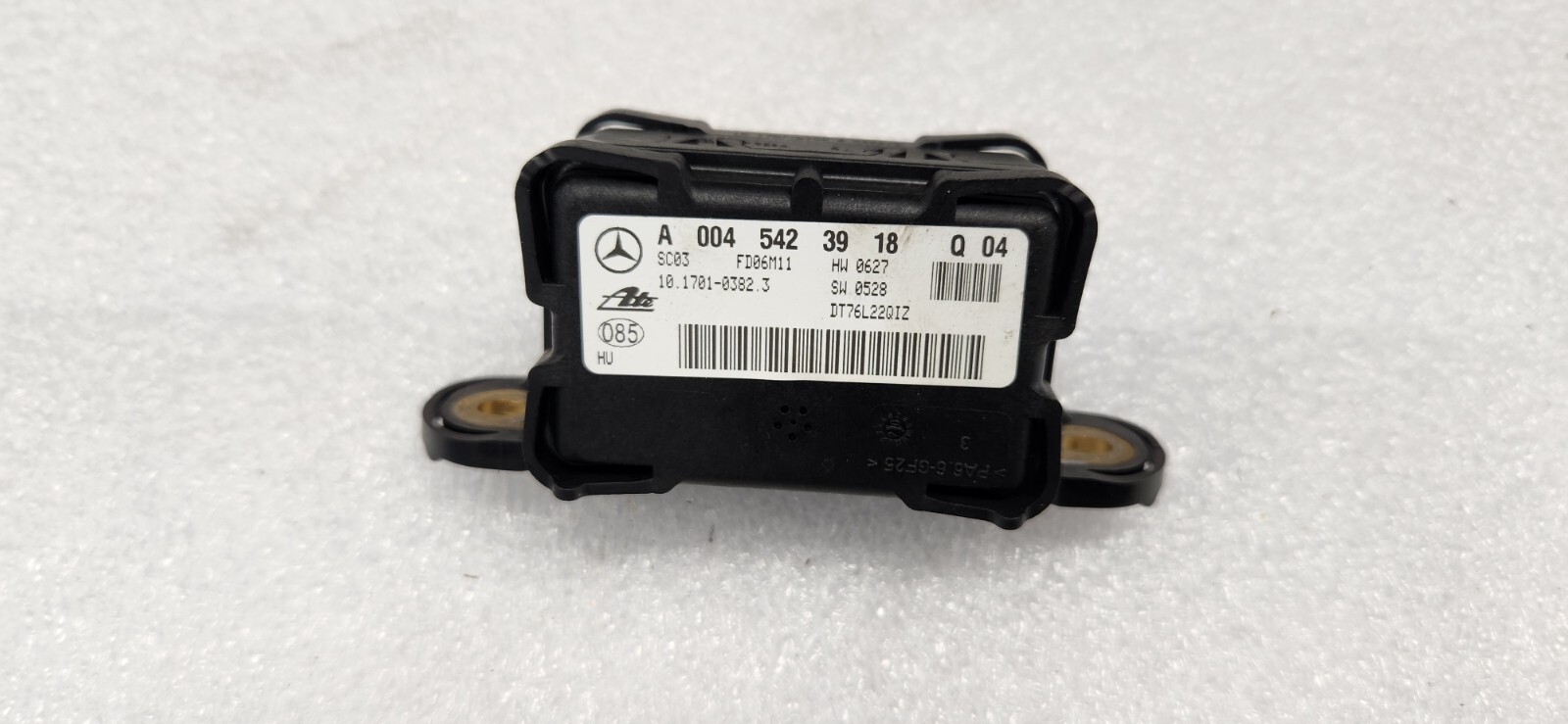 07 08 09 MERCEDES-BENZ S550 YAW RATE SENSOR A0045423918 OEM