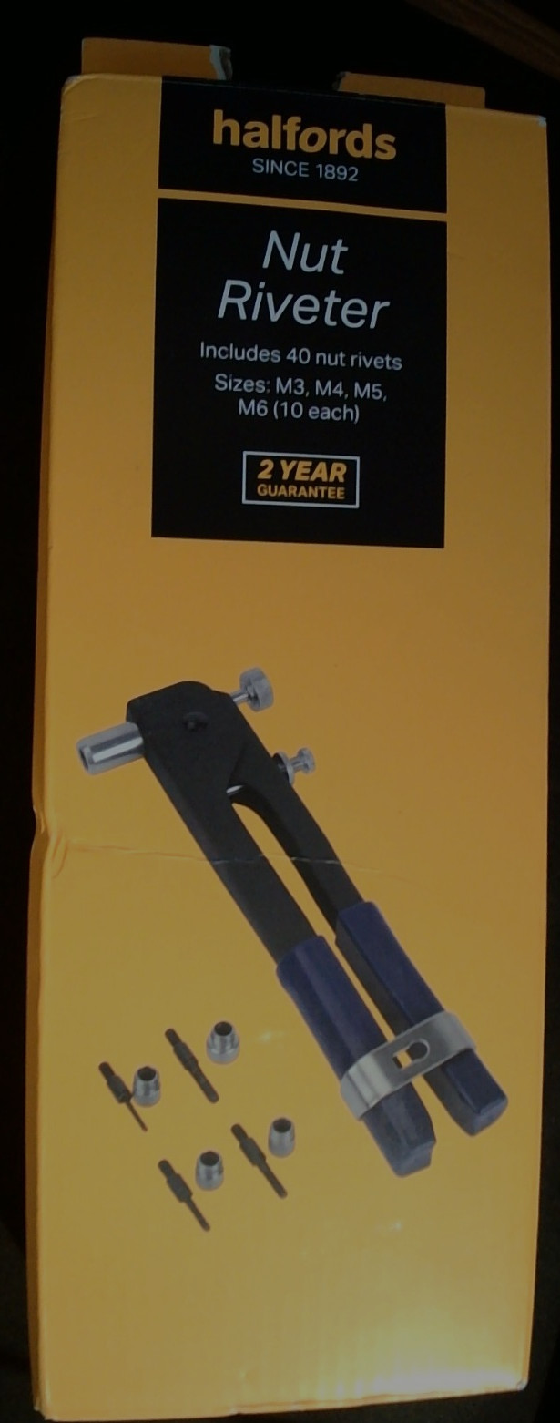 Halfords Nut Riveter. Includes 40 Nut Rivets M3, M4, M5, M6 (10 each). Fast post