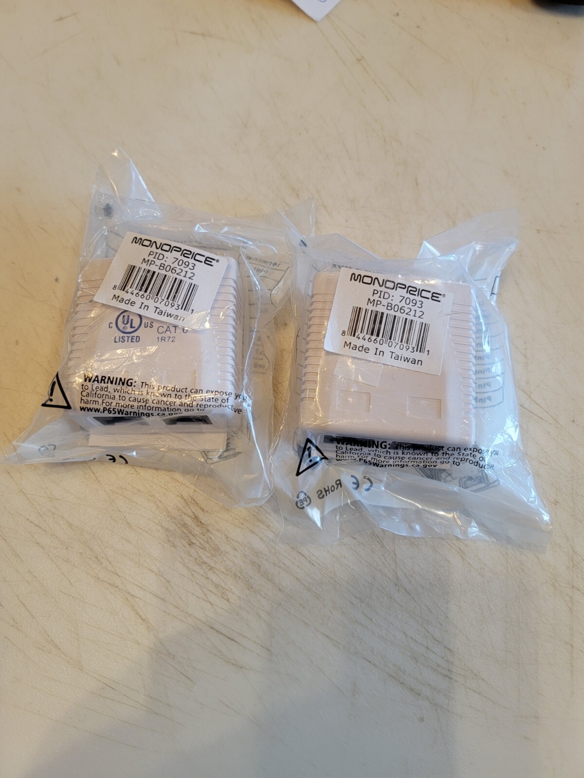 Monoprice 2Port Cat6 RJ45 LAN Ethernet Wall Surface Mount Compact Box White. 2pk