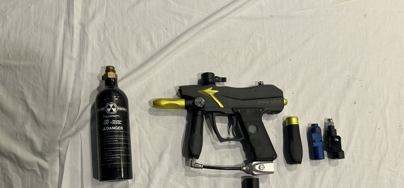 Kingman Spyder VS2 Electronic Paintball Gun with parts Untested