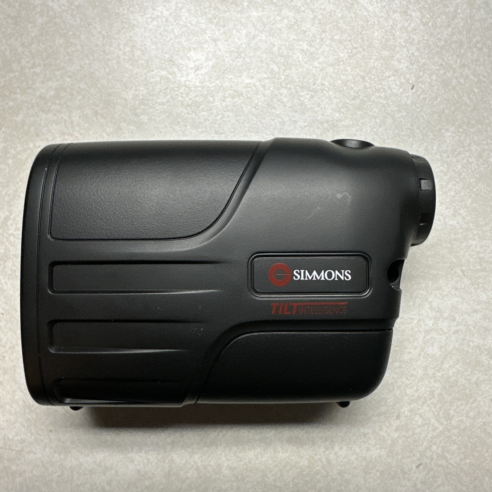 Simmons LRF 600 Rangefinder Golf Laser range Finder with Case