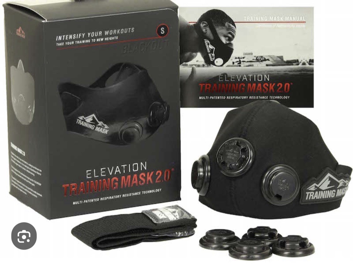 New Elevation Training Mask 2.0.  Size Small