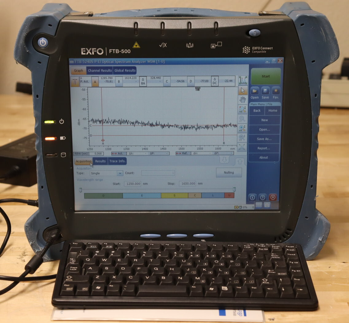 Exfo FTB-5240S-P Optical Spectrum Analyzer w/FTB-500 Benchtop Mainframe GOOD