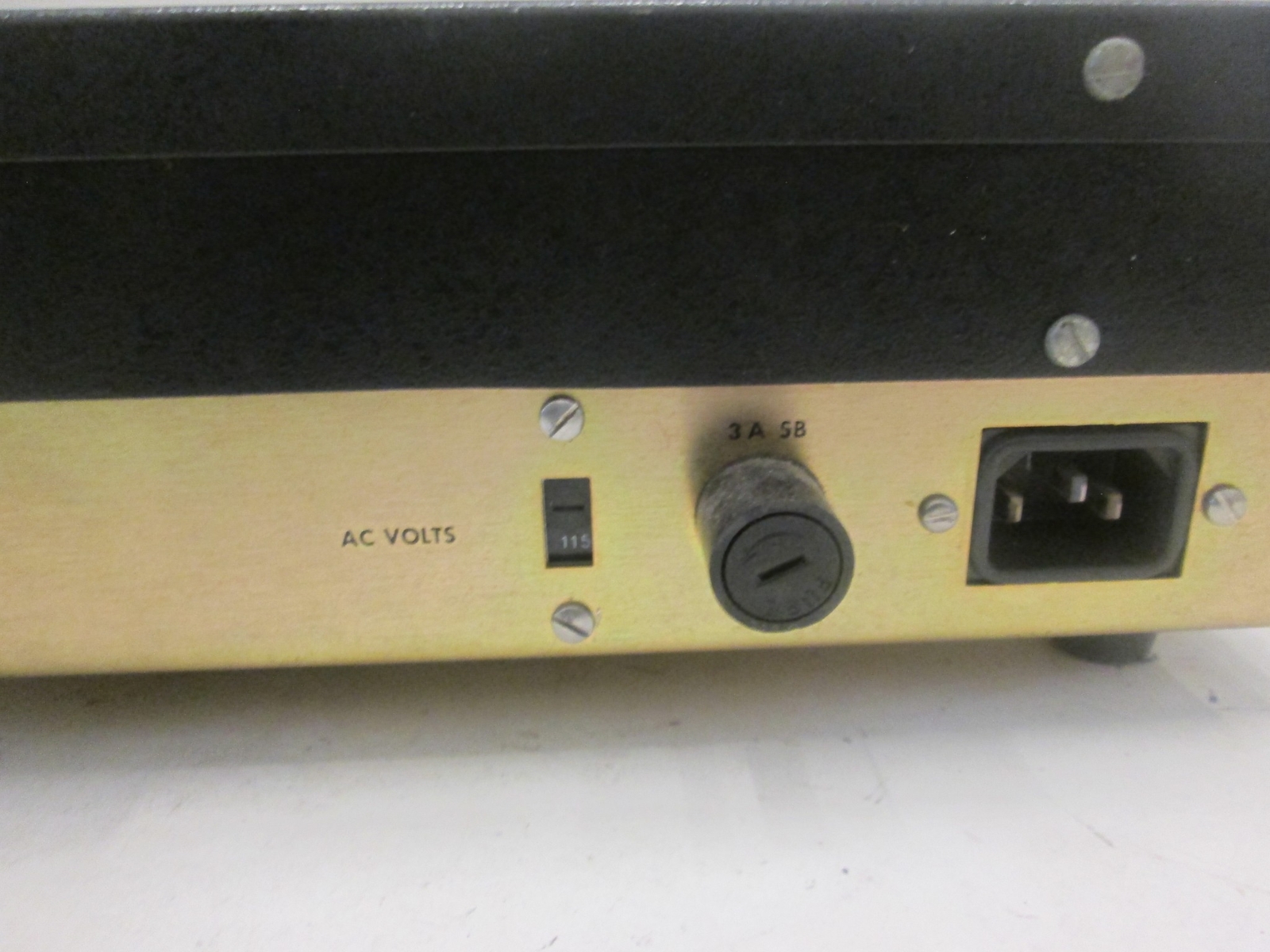 Pacific Instruments, Model 33, Power Supply/ Temperature Controller, Used