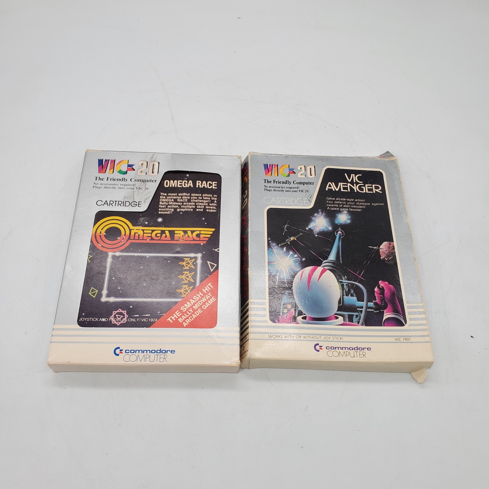 COMMODORE VIC-20 COMPUTER + VIC 1541 DISK DRIVE + JOYSTICK [CLEANED/TESTED 100%]