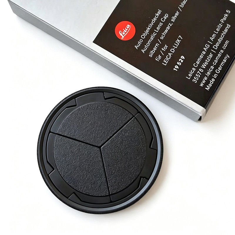Genuine Leica Auto Lens Cap for D-LUX-8, D-LUX-7, D-LUX Typ 109