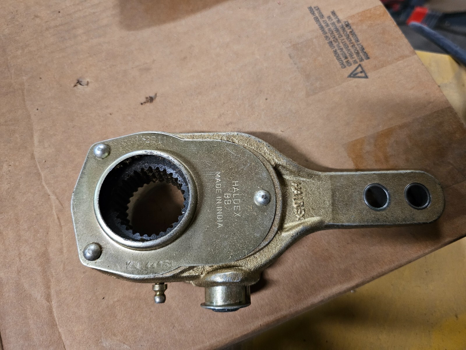 KN44051 HALDEX BRAKE MANUAL SLACK ADJUSTER STRAIGHT ARM 5/6" 1.5"-28