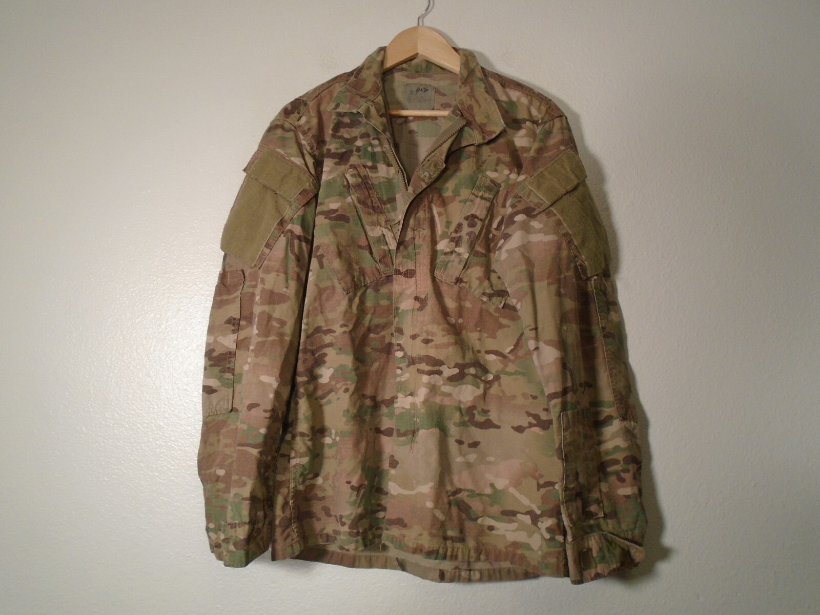 USGI US Military Army Combat Uniform OCP Coat Multicam Size Small Long 2012 18-D
