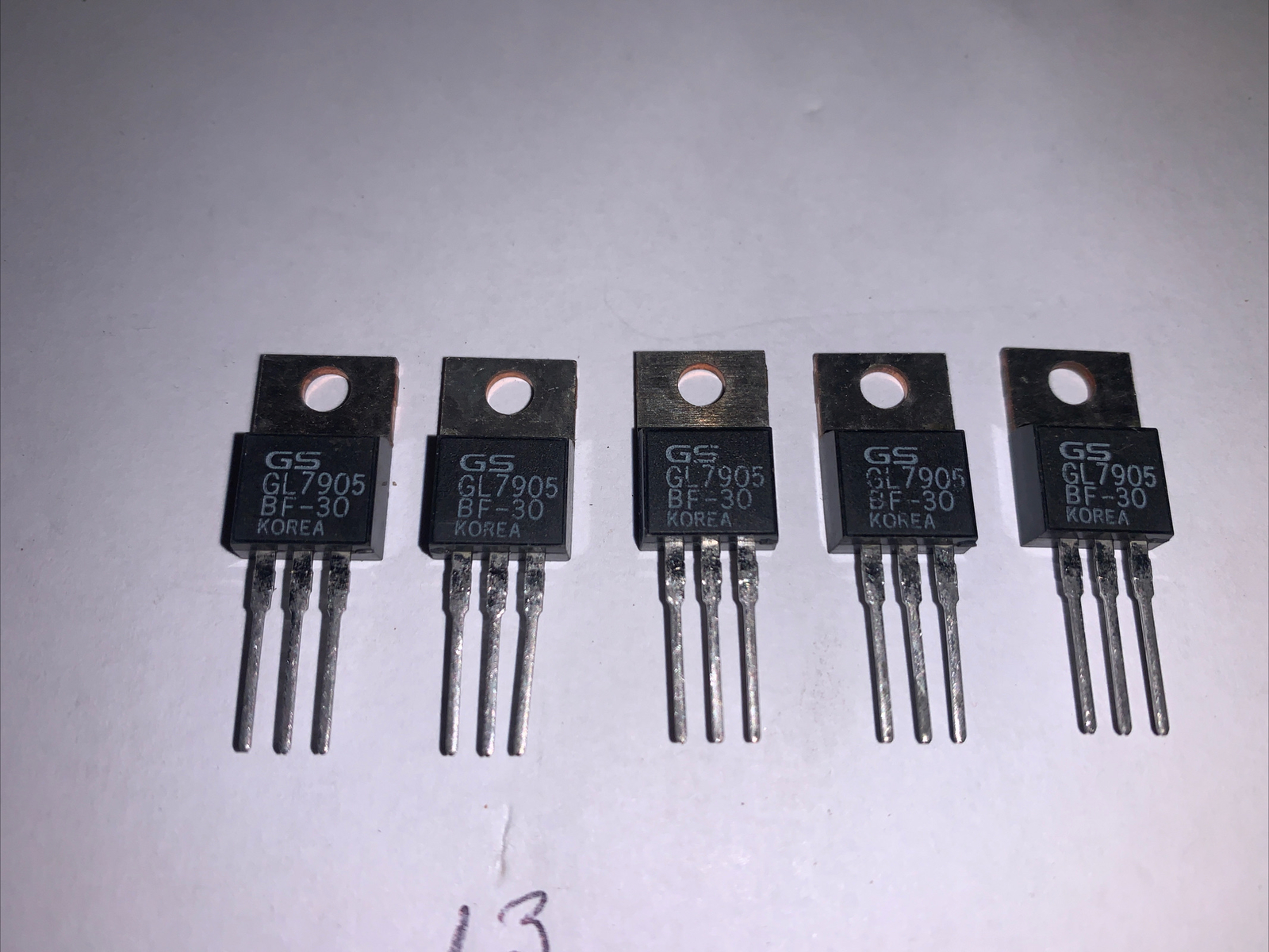 GS GL7905 - 5 Volt Regulator - 1 Amp New 5 Pack